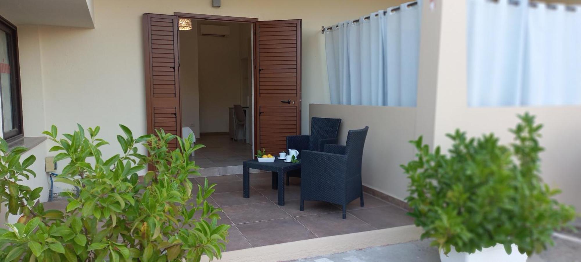 Bed and Breakfast Mivida "Le Stanze Di Ada" San Teodoro  Habitación foto
